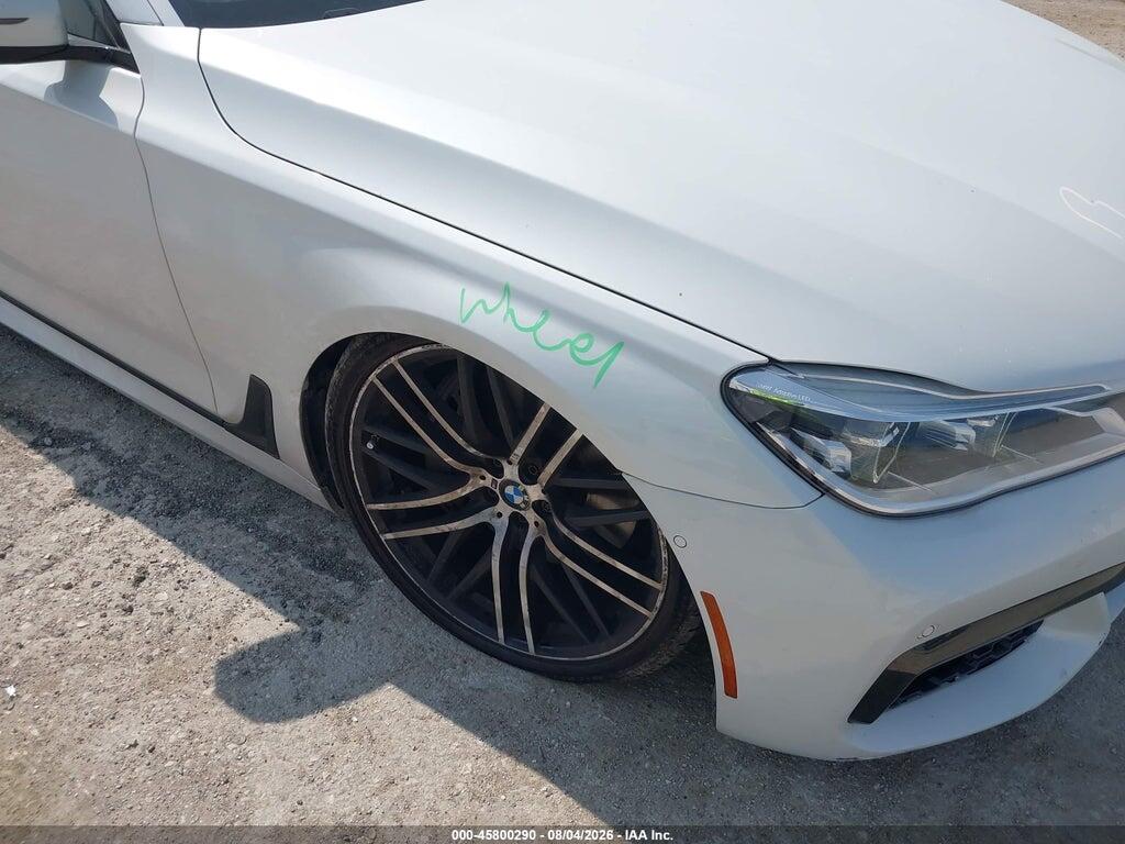 WBA7F0C57JGM23328 2018 BMW 750I photo no. 6