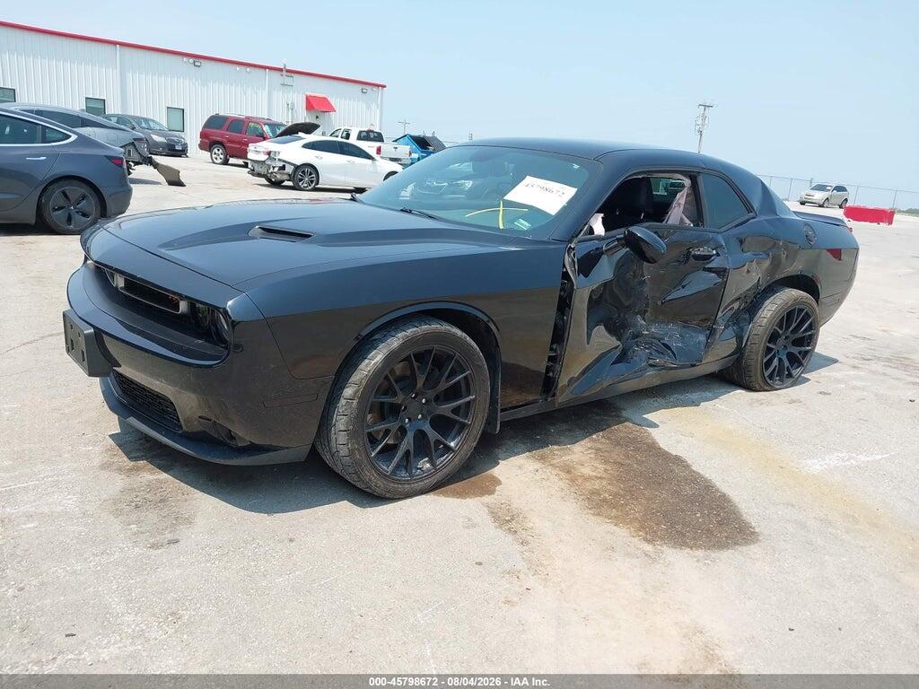 2C3CDZBT1JH143215 2018 DODGE CHALLENGER photo no. 2