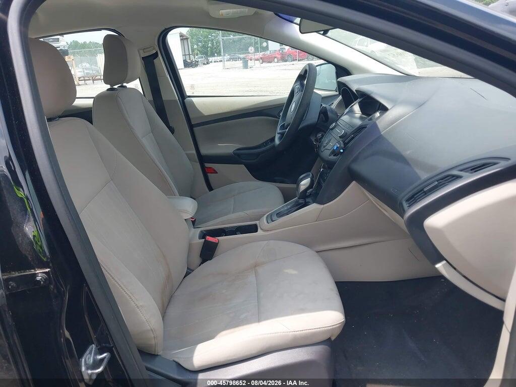 1FADP3F21JL307304 2018 FORD FOCUS photo no. 5