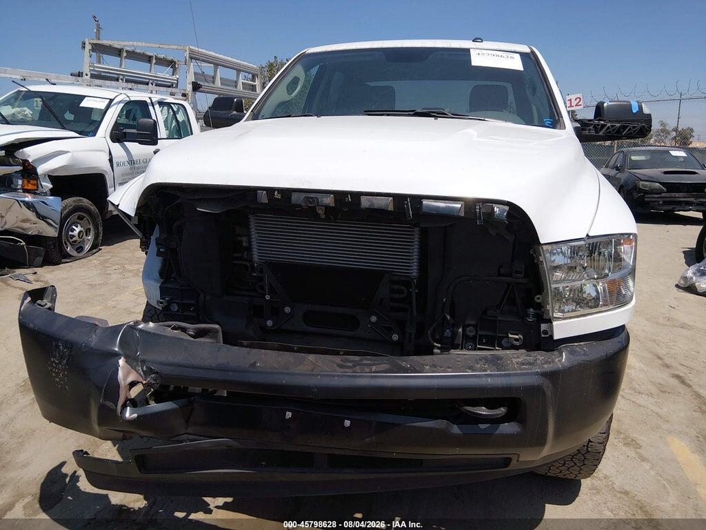 3C6TR5CT2JG315621 2018 RAM 2500 photo no. 12