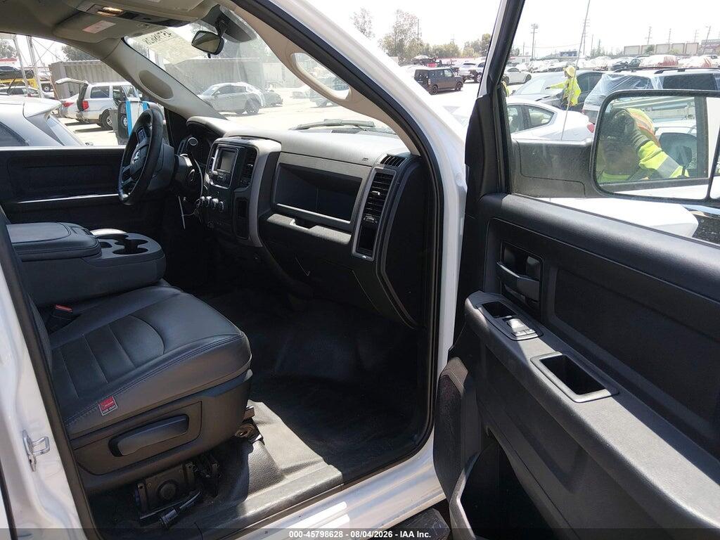 3C6TR5CT2JG315621 2018 RAM 2500 photo no. 5
