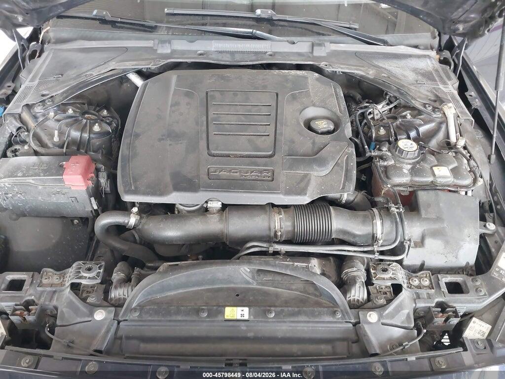 SAJAR4FX1JCP34833 2018 JAGUAR XE photo no. 10
