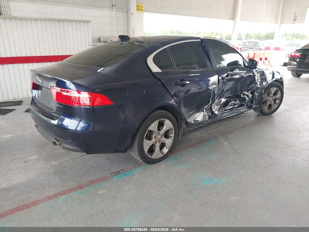 SAJAR4FX1JCP34833 2018 JAGUAR XE photo no. 4
