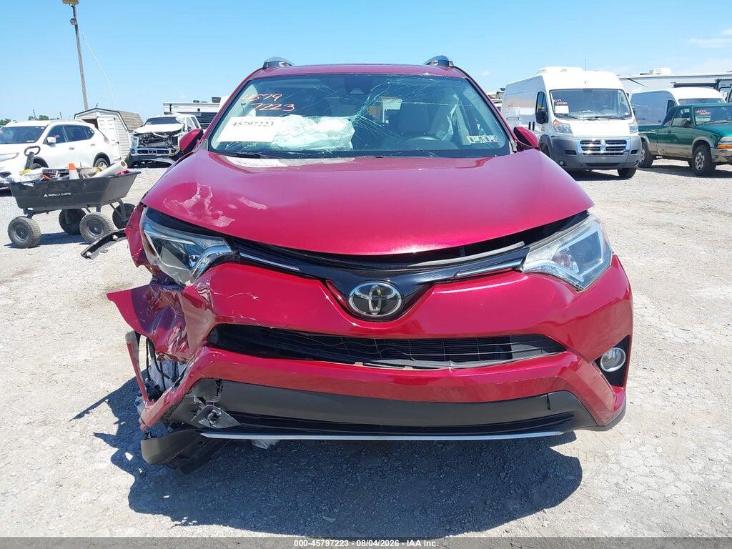 2T3RFREV4JW710997 2018 TOYOTA RAV4 photo no. 12