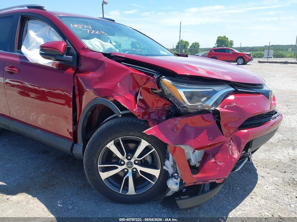 2T3RFREV4JW710997 2018 TOYOTA RAV4 photo no. 6