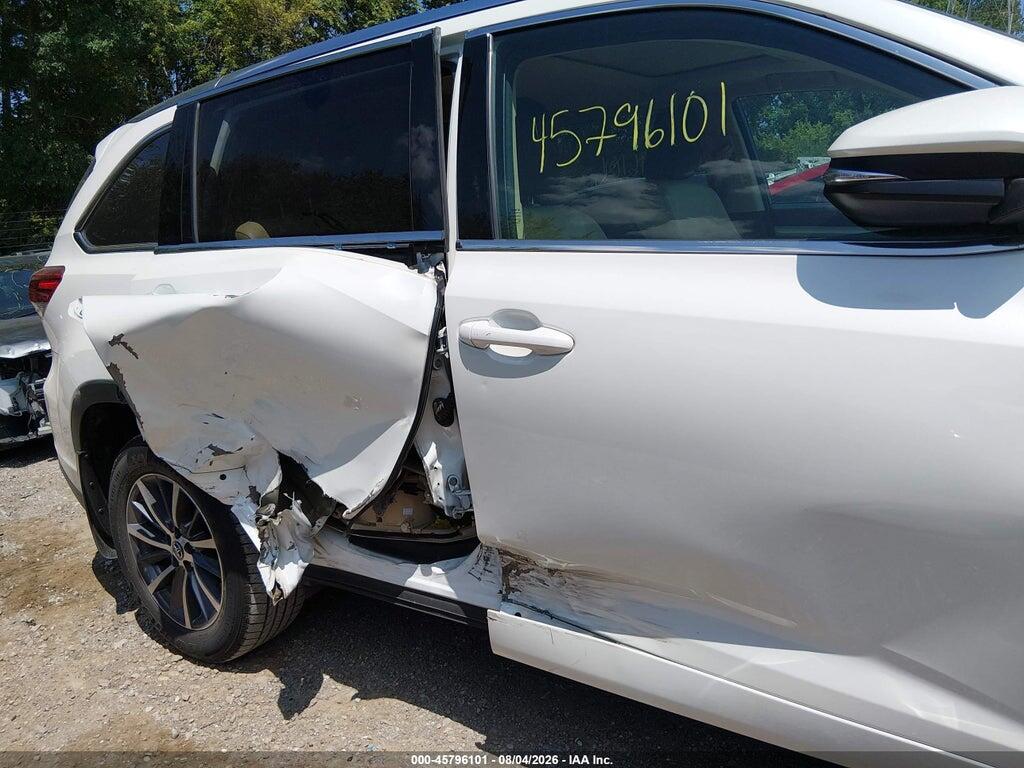5TDJZRFH0JS858191 2018 TOYOTA HIGHLANDER photo no. 6