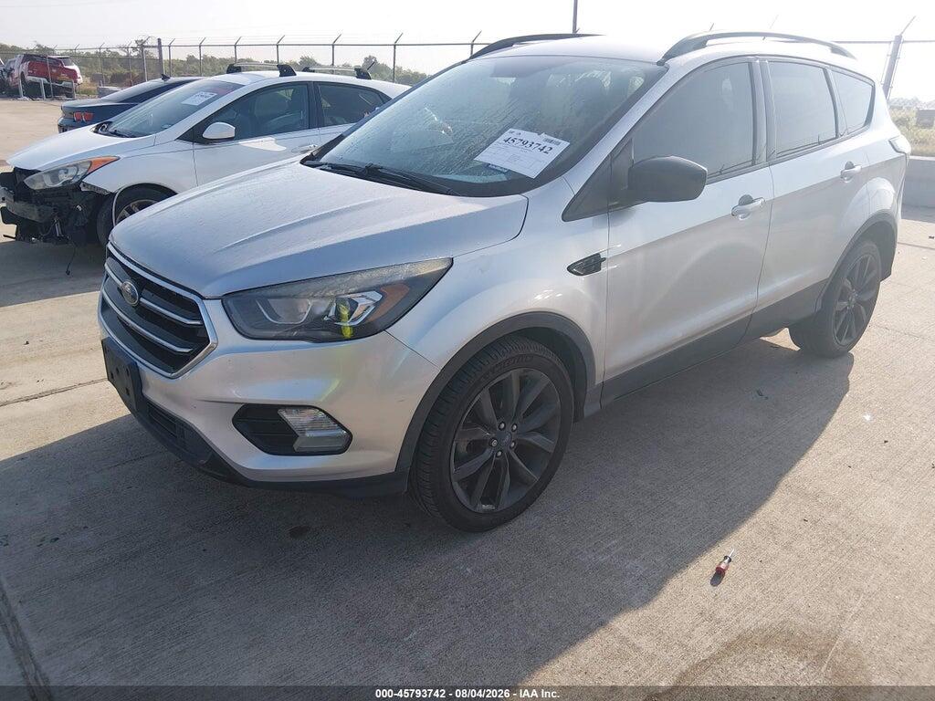 1FMCU0GD5JUC05751 2018 FORD ESCAPE photo no. 2