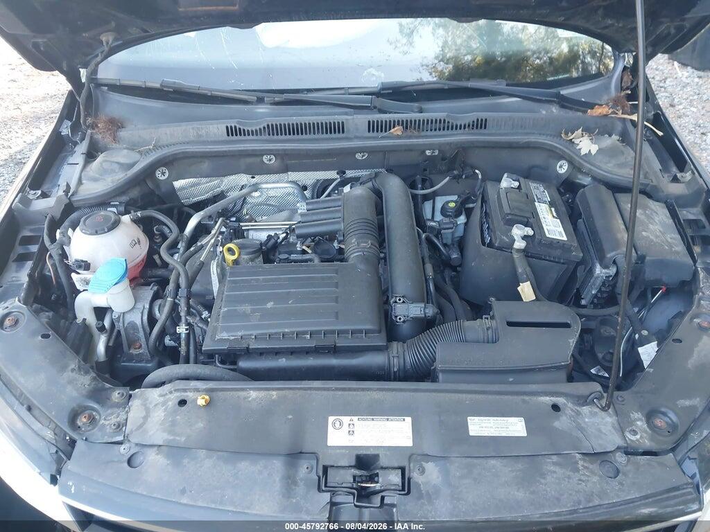 3VWDB7AJ7JM249693 2018 VOLKSWAGEN JETTA photo no. 10