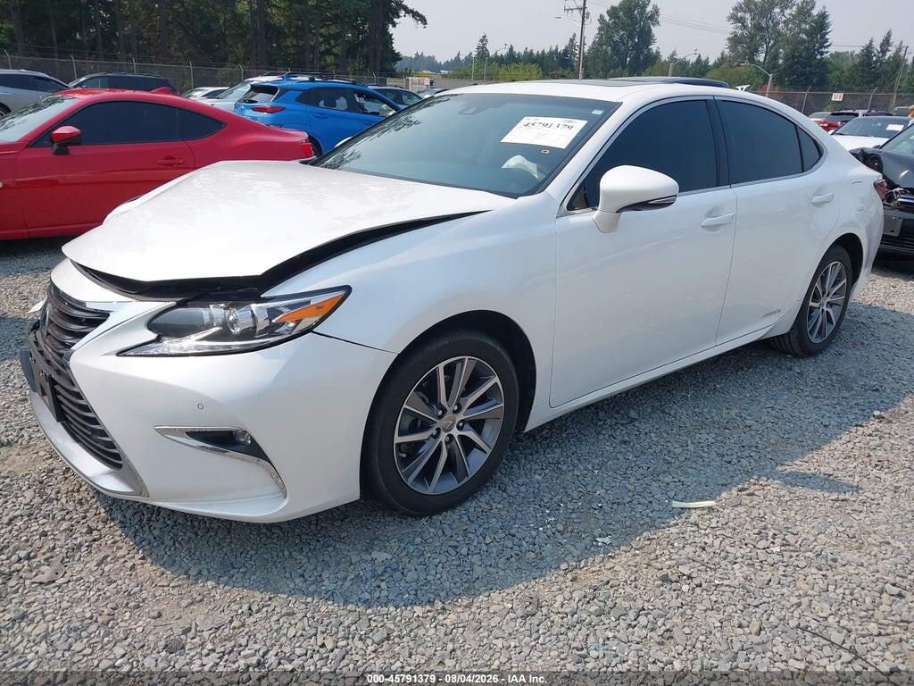 JTHBW1GG8J2180784 2018 LEXUS ES 300H photo no. 2