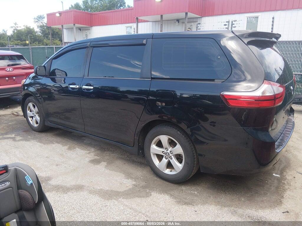 5TDZZ3DCXJS958659 2018 TOYOTA SIENNA photo no. 3