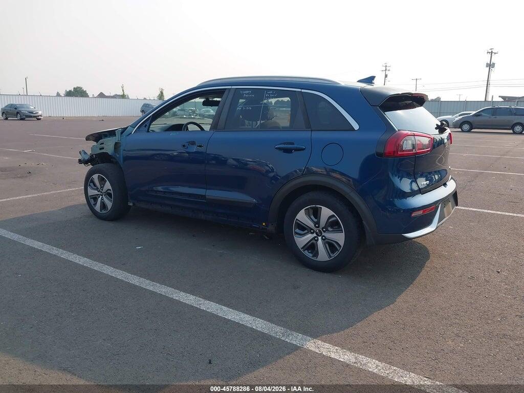 KNDCB3LC8J5201213 2018 KIA NIRO photo no. 3