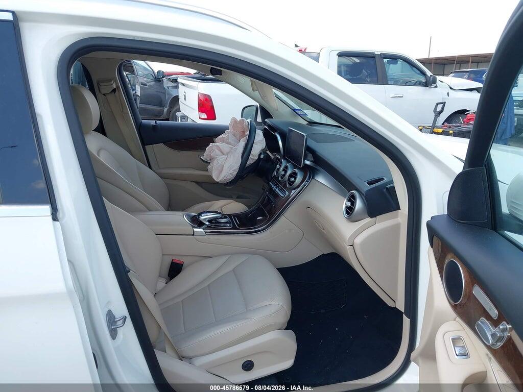 WDC0G4JB4JV045895 2018 MERCEDES-BENZ GLC 300 photo no. 5