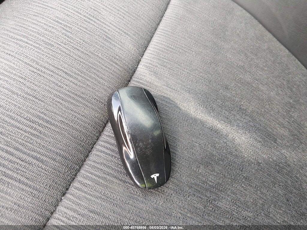 5YJSA1E27JF280900 2018 TESLA MODEL S photo no. 10