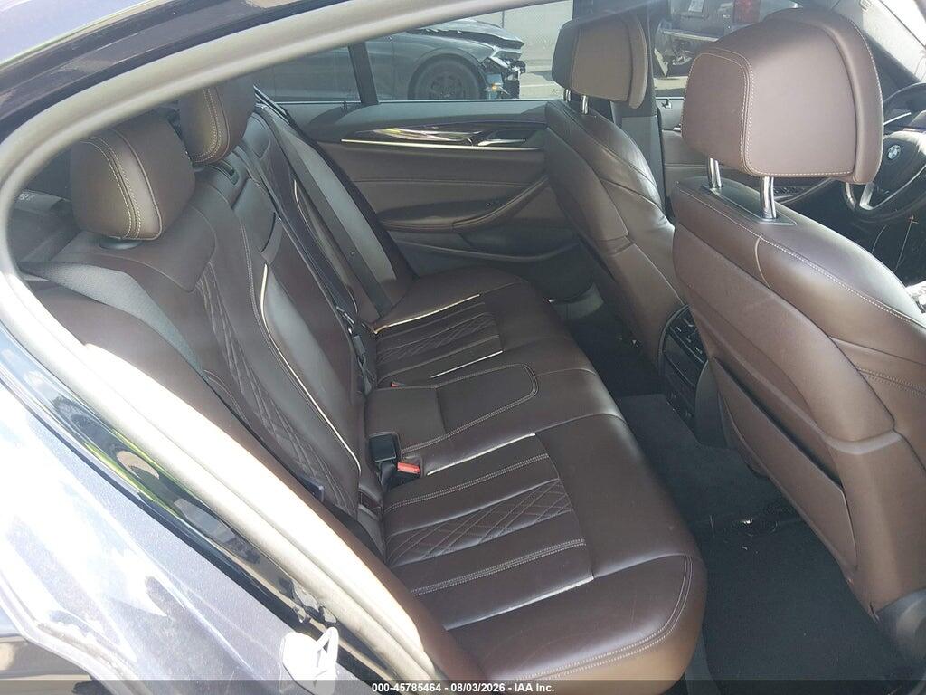 WBAJE5C5XJG918905 2018 BMW 540I photo no. 8