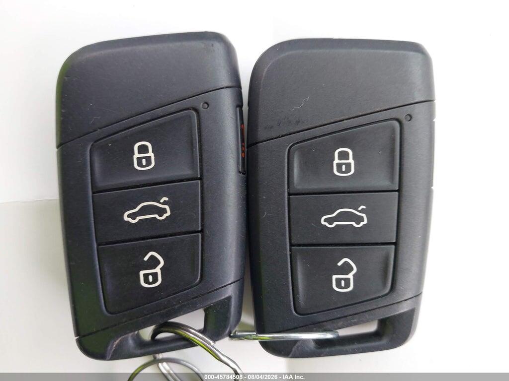 1V2CR2CA5JC525802 2018 VOLKSWAGEN ATLAS photo no. 11