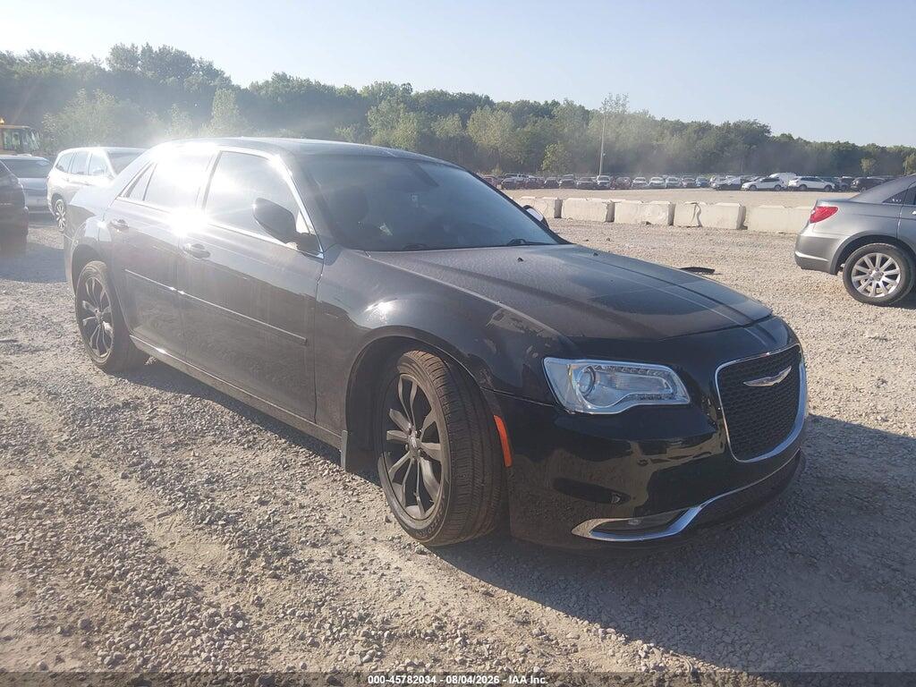 2C3CCARG3JH165746 2018 CHRYSLER 300 photo no. 1