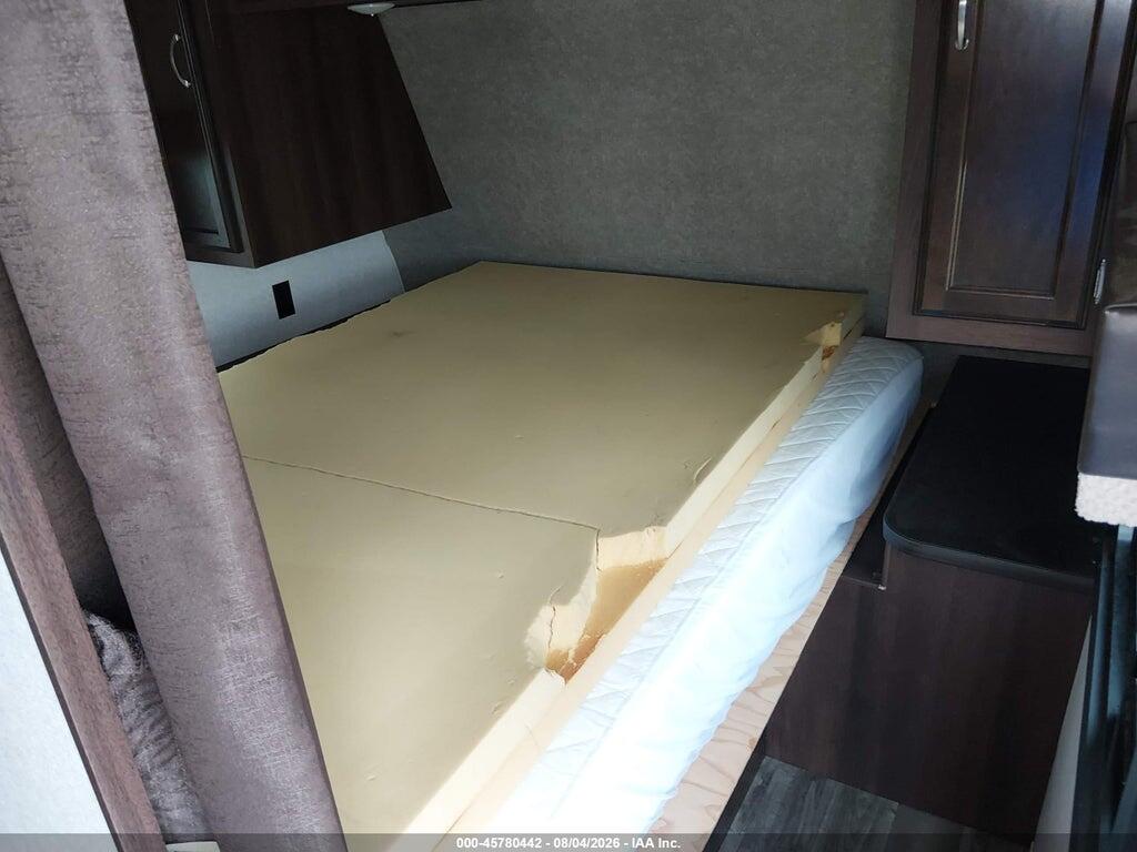 1UJBJ0BR7J17S0845 2018 JAYCO JAY FLIGHT photo no. 7
