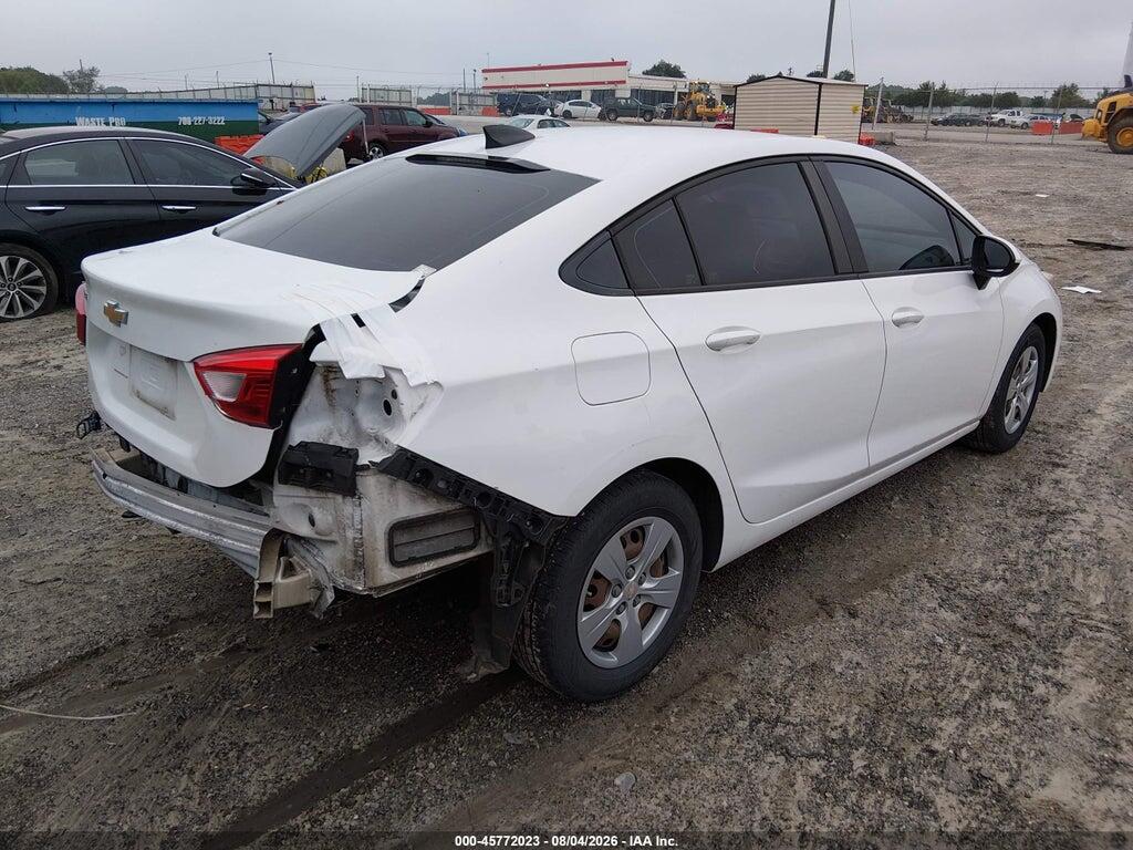 1G1BC5SM2J7189488 2018 CHEVROLET CRUZE photo no. 4
