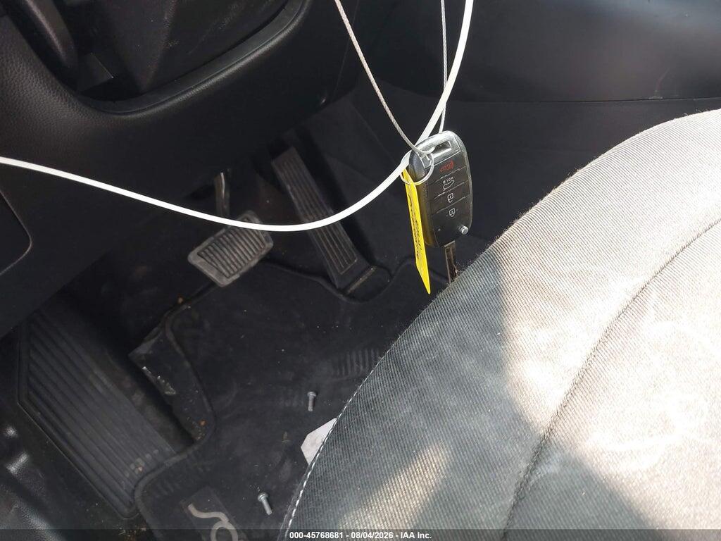 KNDJP3A58J7589156 2018 KIA SOUL photo no. 11