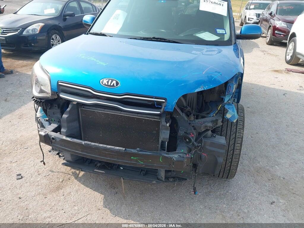 KNDJP3A58J7589156 2018 KIA SOUL photo no. 6
