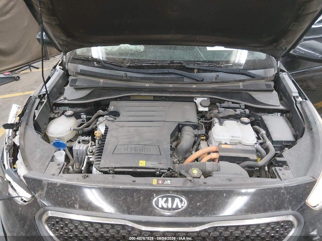 KNDCB3LC0J5131576 2018 KIA NIRO photo no. 10