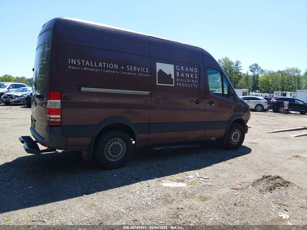 WD3PE7CD2JP647381 2018 MERCEDES-BENZ SPRINTER 2500 photo no. 4
