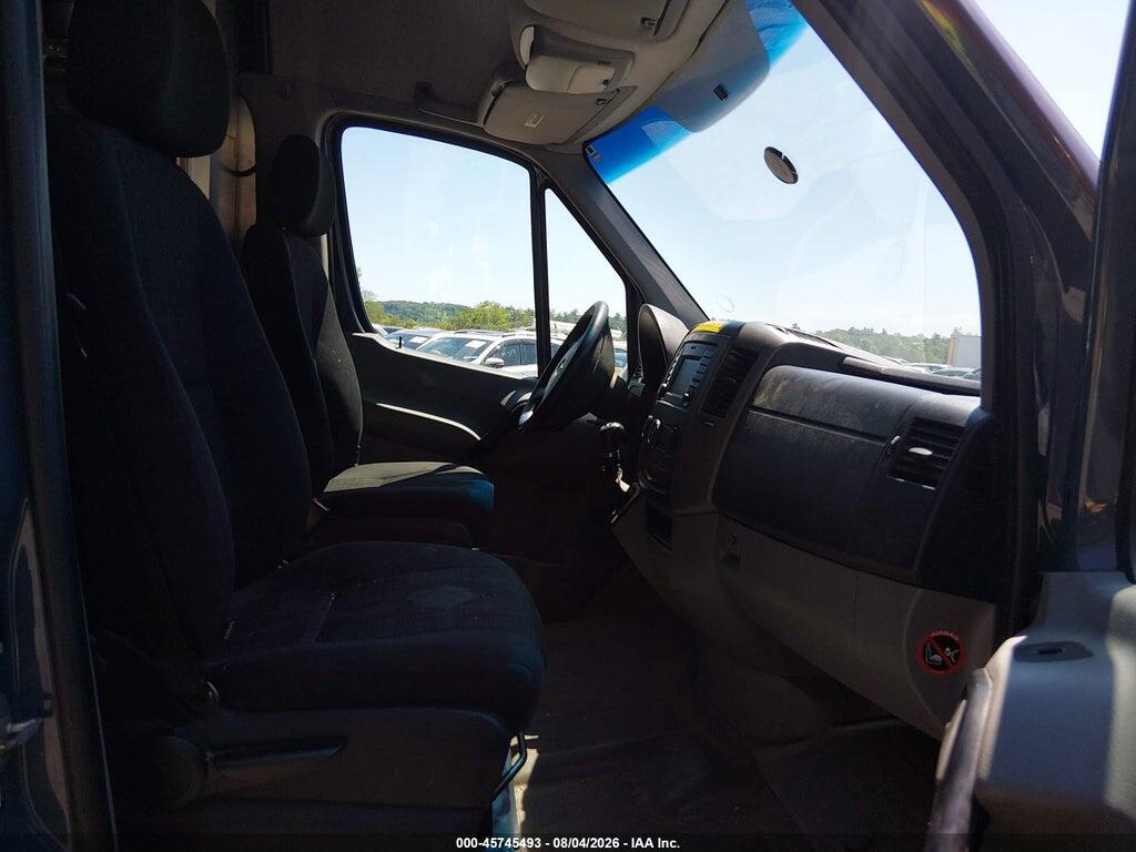 WD3PE7CD2JP647381 2018 MERCEDES-BENZ SPRINTER 2500 photo no. 5