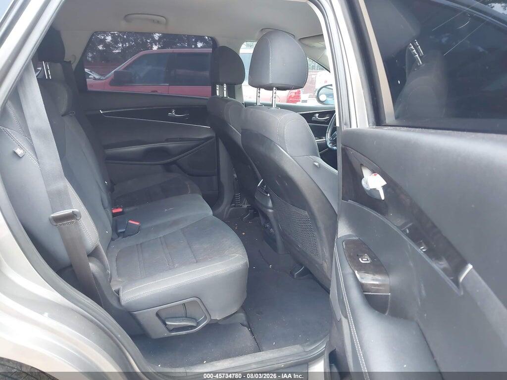 5XYPG4A37JG375860 2018 KIA SORENTO photo no. 8