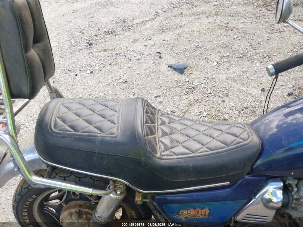1HFSC040XCA212418 1982 HONDA CB900 photo no. 5