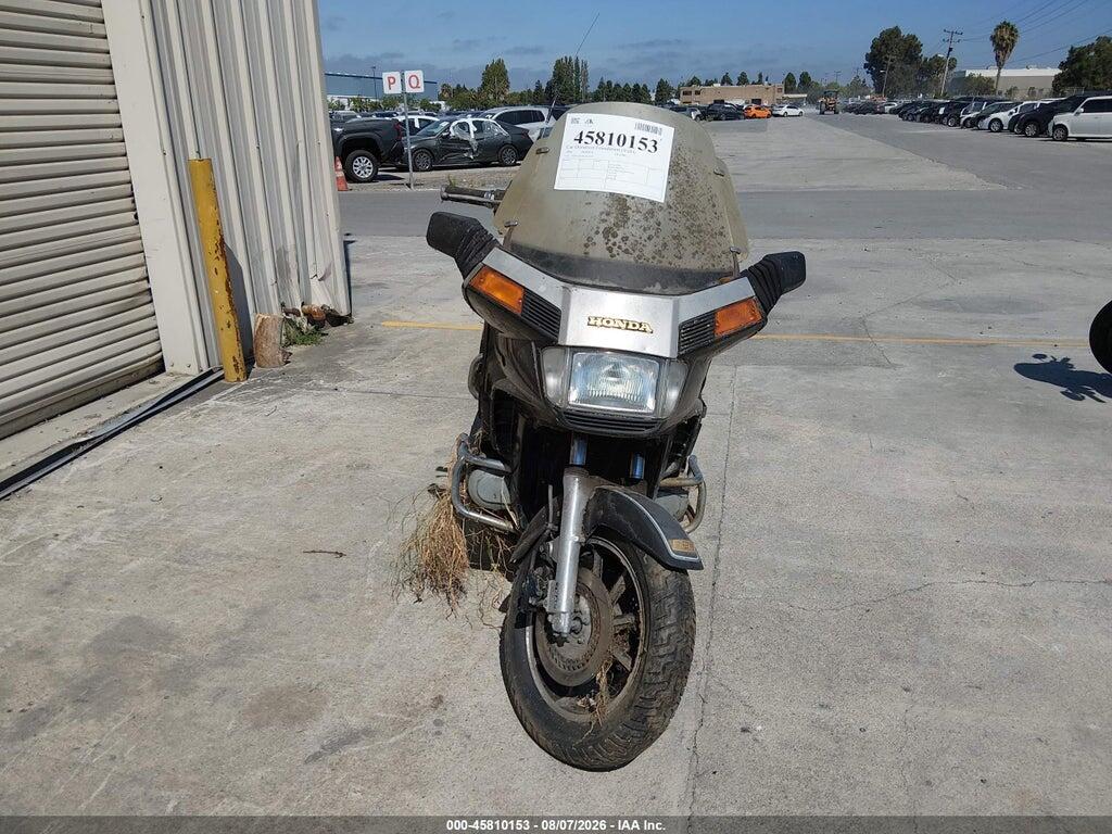 1HFSC1452EA021273 1984 HONDA GL1200 photo no. 5