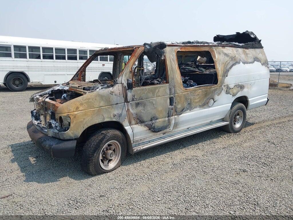 1FTJS34H6PHA69576 1993 FORD ECONOLINE photo no. 2