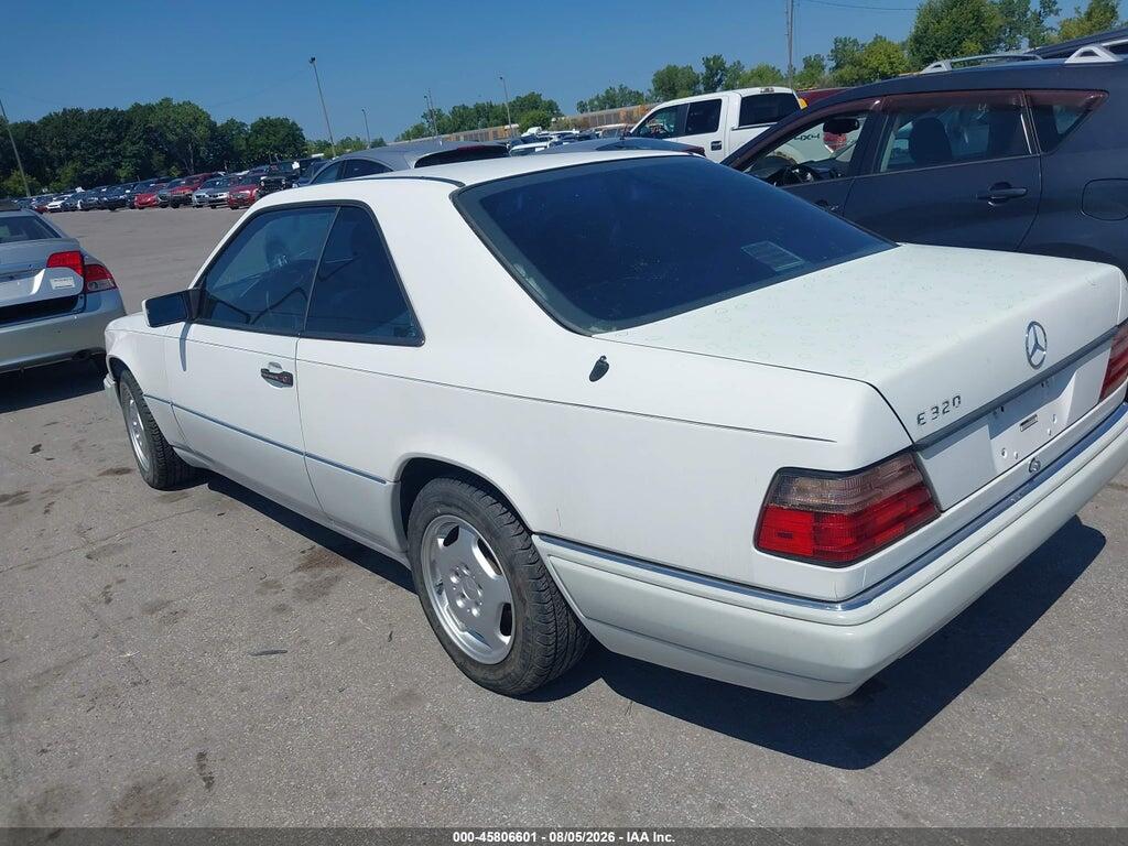 WDBEA52E4RC034817 1994 MERCEDES-BENZ E photo no. 3