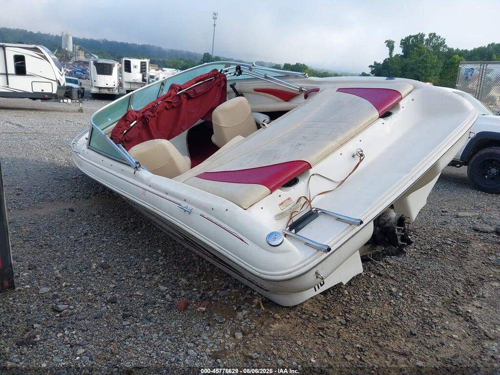 00000SERV1820H899 1999 SEA RAY OTHER photo no. 3