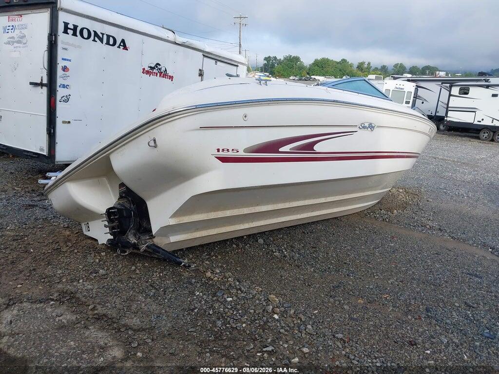 00000SERV1820H899 1999 SEA RAY OTHER photo no. 4