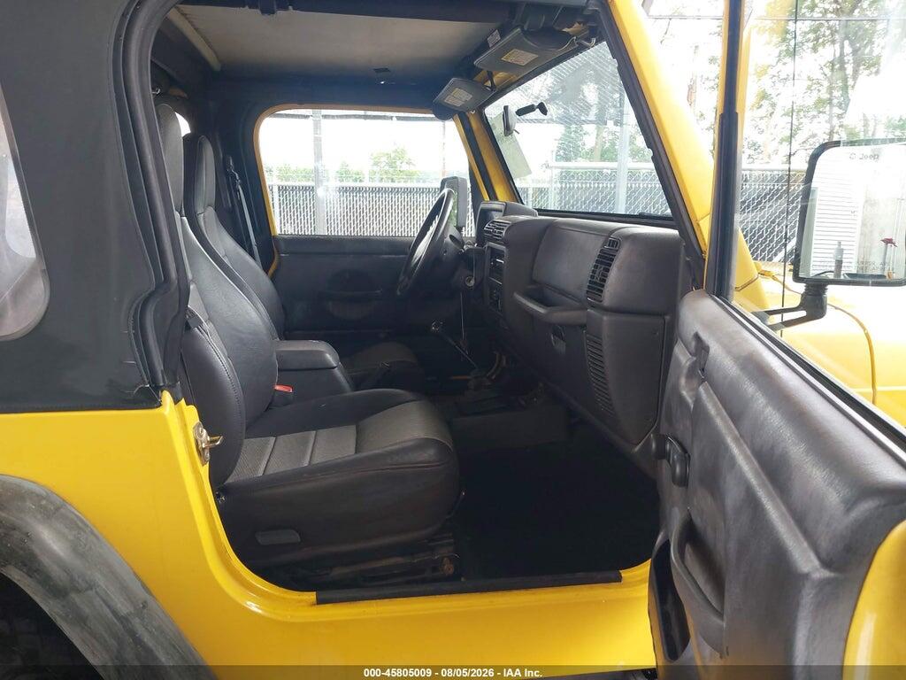 1J4FA29P0YP778217 2000 JEEP WRANGLER photo no. 5