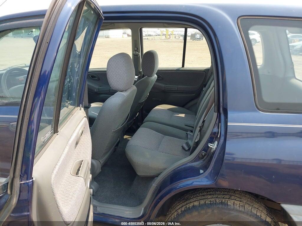 2CNBJ13C4Y6932279 2000 CHEVROLET TRACKER photo no. 8