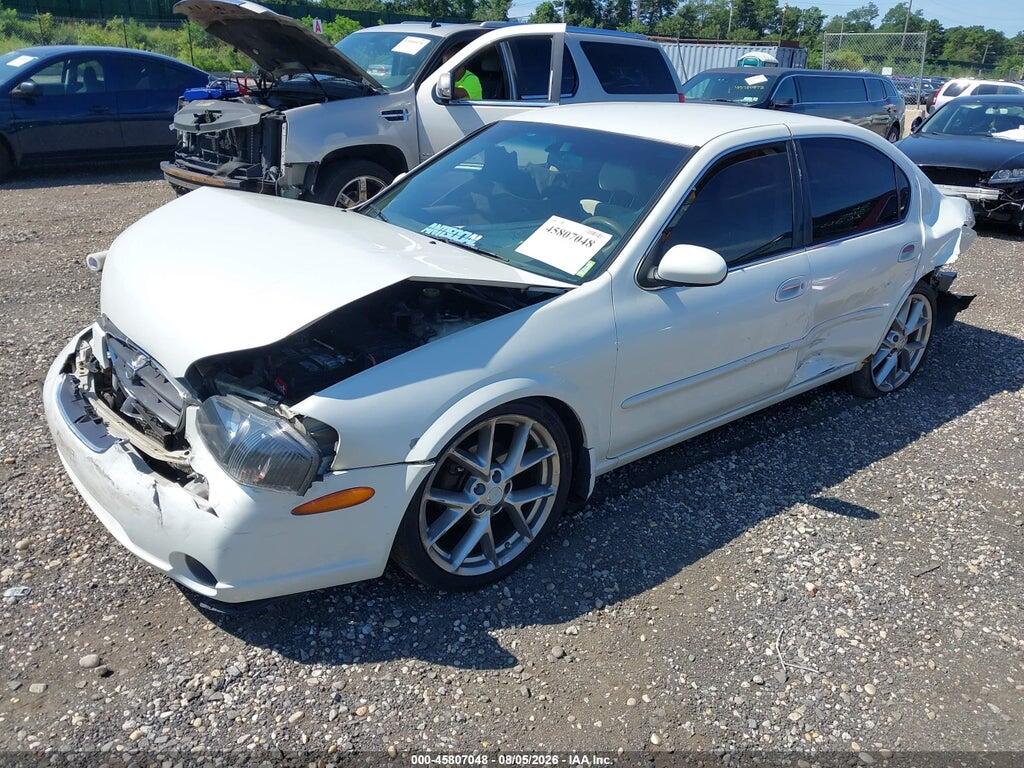 JN1CA31D41T825734 2001 NISSAN MAXIMA photo no. 2