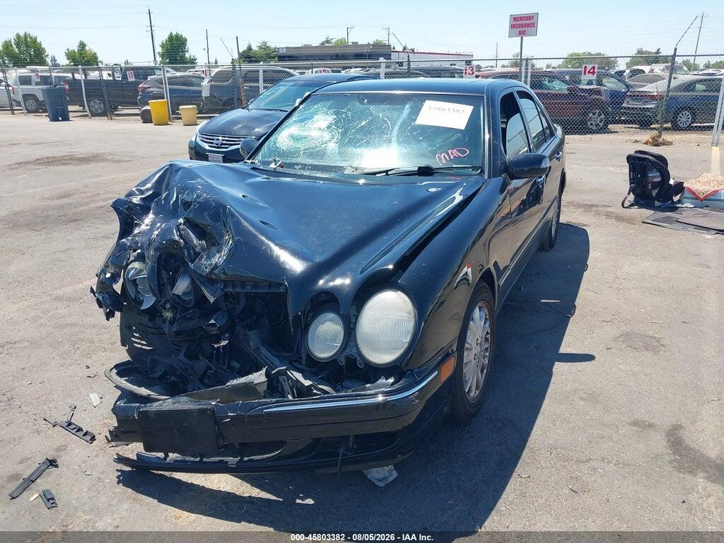 WDBJF65J01B167857 2001 MERCEDES-BENZ E 320 photo no. 2