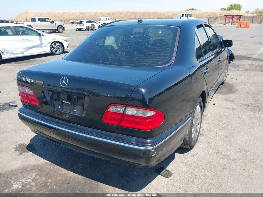 WDBJF65J01B167857 2001 MERCEDES-BENZ E 320 photo no. 4