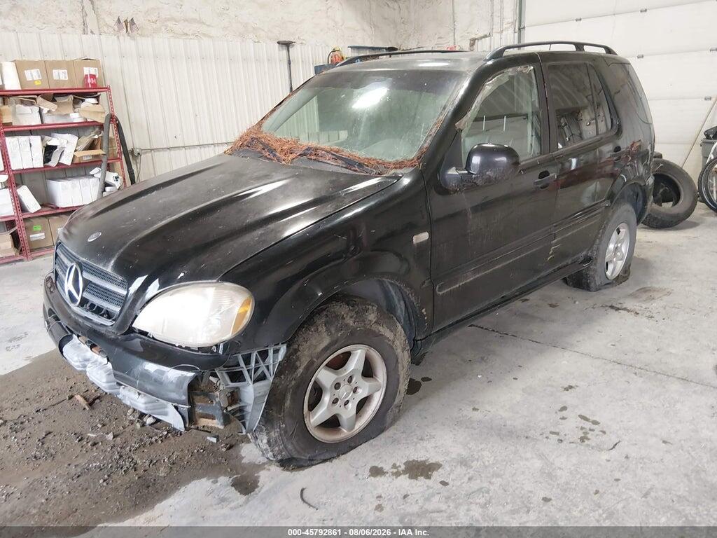 4JGAB54E31A257727 2001 MERCEDES-BENZ ML photo no. 2