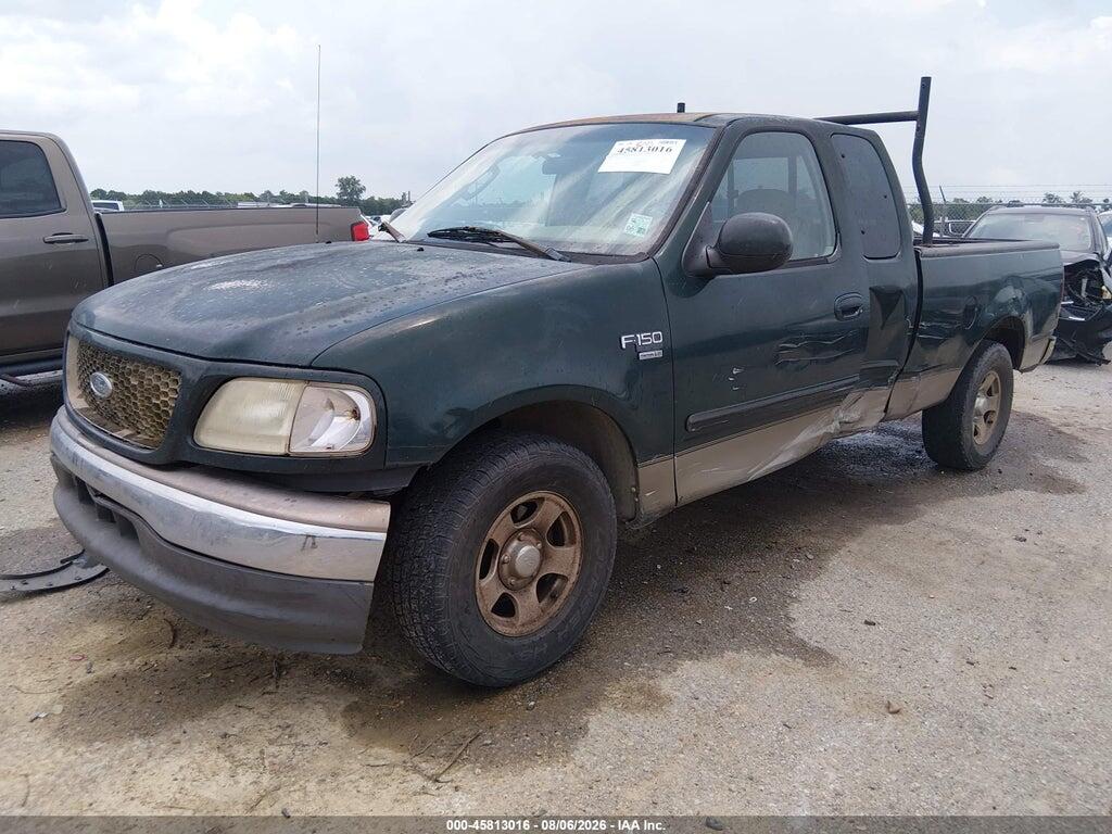 1FTRX17W02NC07996 2002 FORD F-150 photo no. 2
