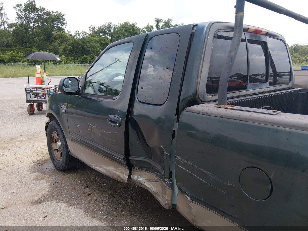 1FTRX17W02NC07996 2002 FORD F-150 photo no. 6
