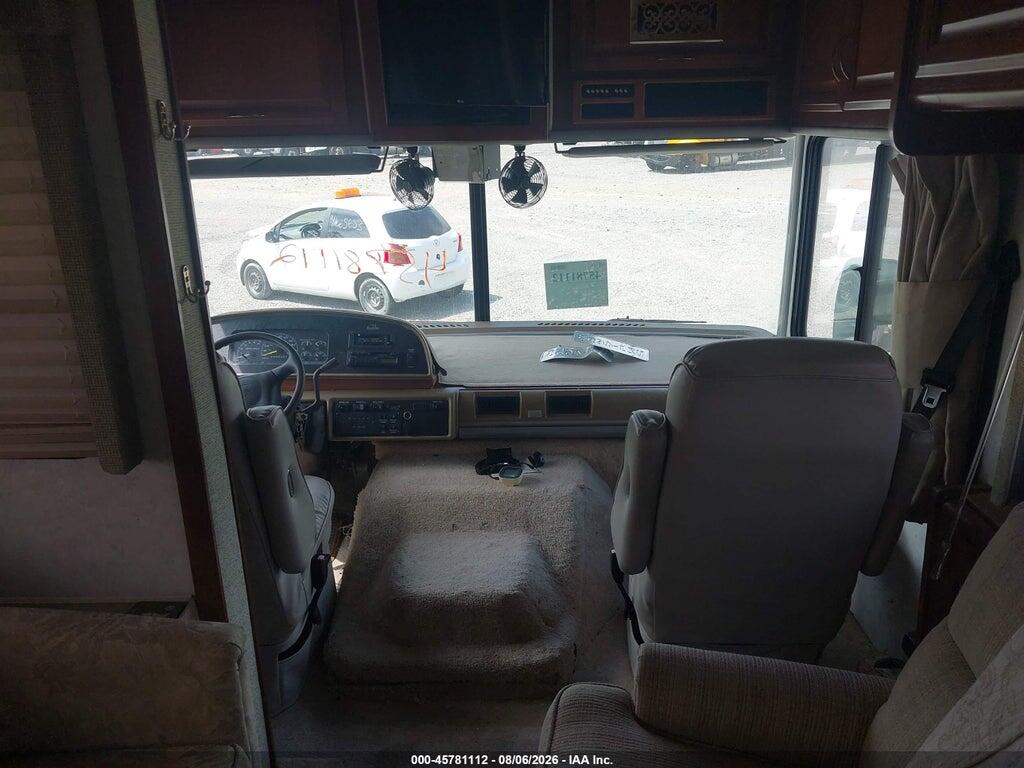 5B4MP67G323349633 2002 WORKHORSE CUSTOM CHASSIS MOTORHOME CHASSIS photo no. 5