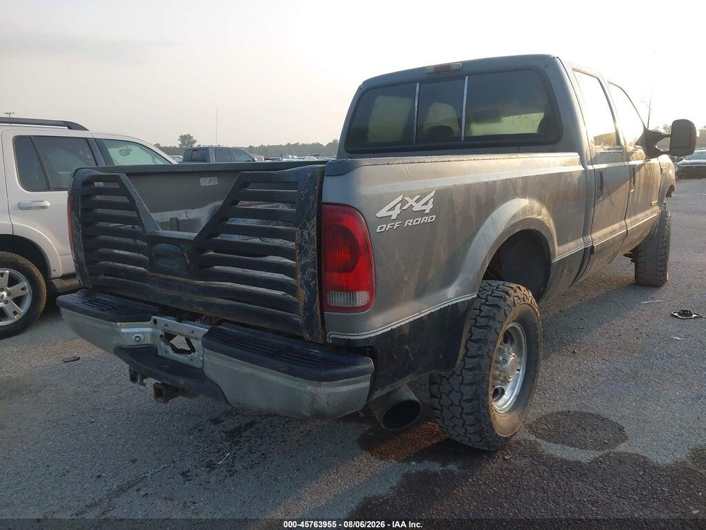 1FTNW21F72EC38582 2002 FORD F-250 photo no. 4