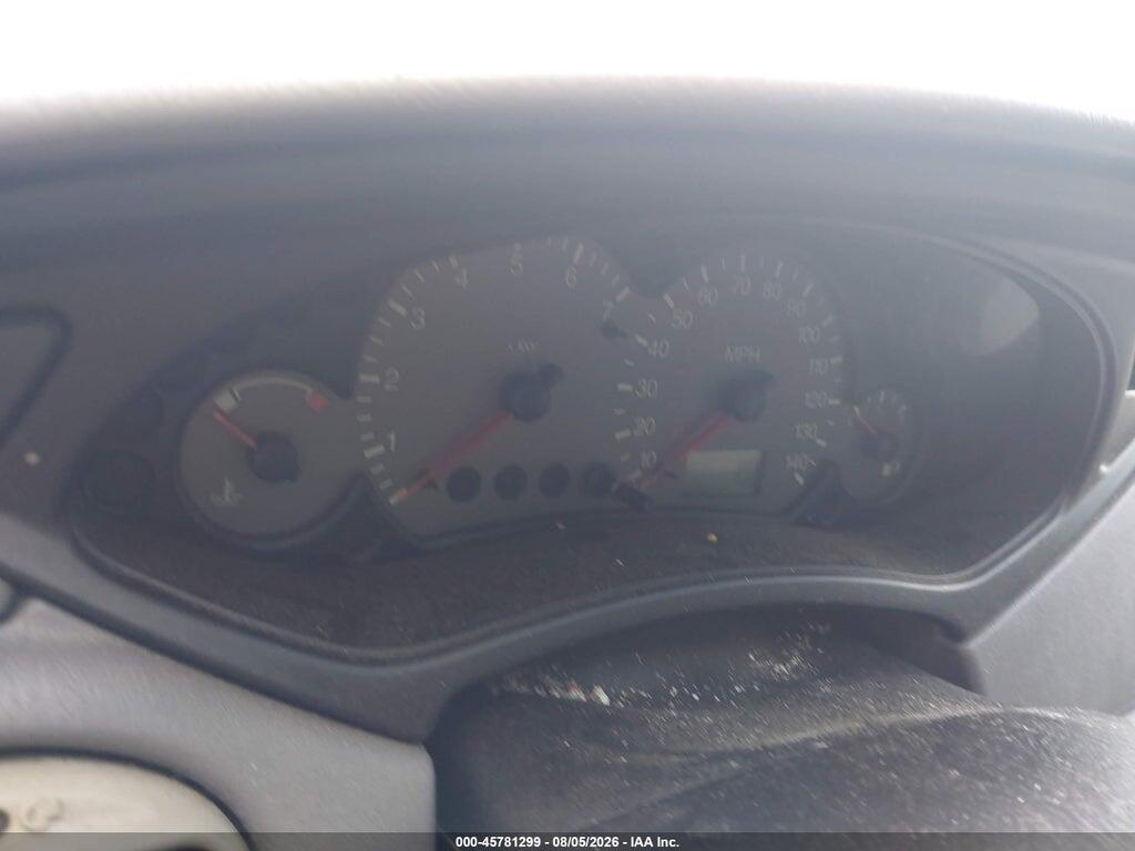 3FAFP37383R160418 2003 FORD FOCUS photo no. 7