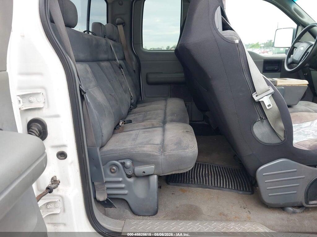 1FTRX12WX4FA33620 2004 FORD F-150 photo no. 8