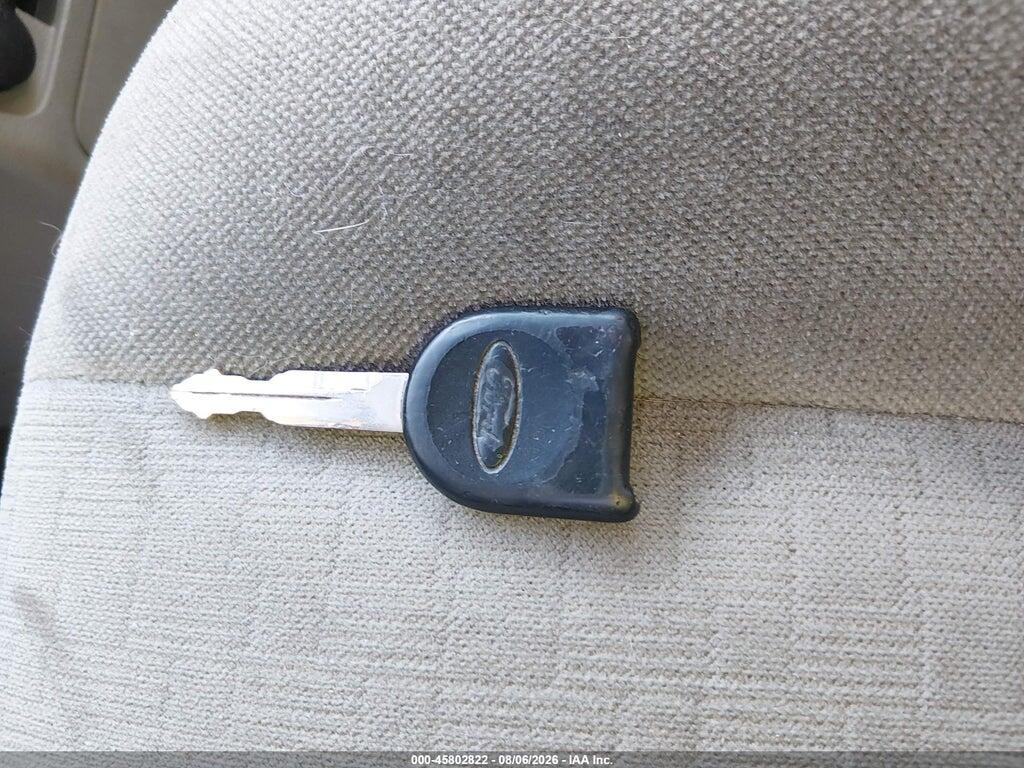 2FMZA51634BB29581 2004 FORD FREESTAR photo no. 11