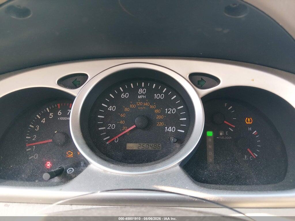 JTEEP21A740024592 2004 TOYOTA HIGHLANDER photo no. 7