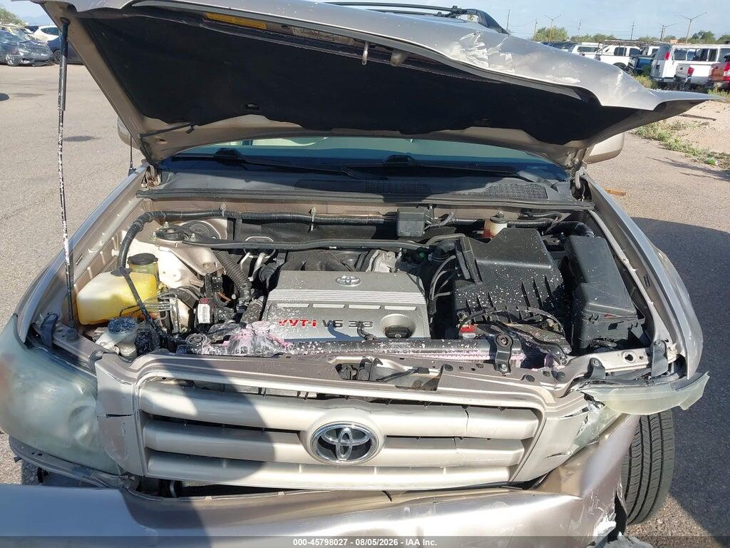 JTEDP21A940004792 2004 TOYOTA HIGHLANDER photo no. 10