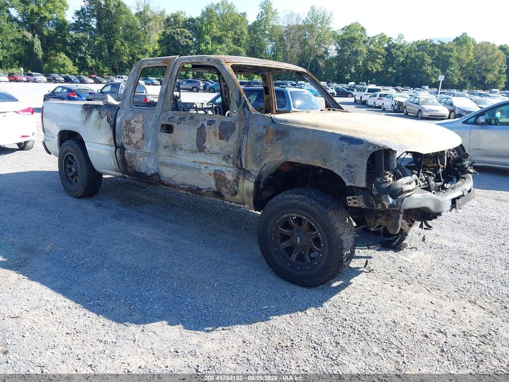 2GTEK19T341137916 2004 GMC SIERRA 1500 photo no. 1